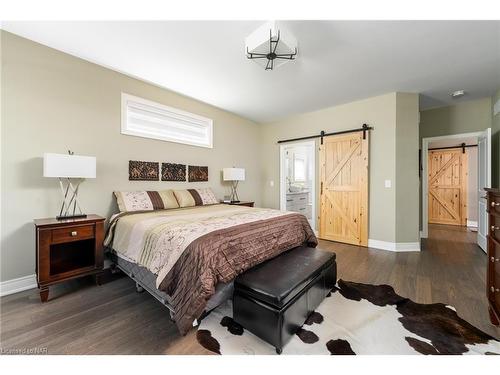 24 Prospect Point Road N, Ridgeway, ON - Indoor Photo Showing Bedroom