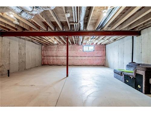 7209 Parsa Street, Niagara Falls, ON - Indoor Photo Showing Basement