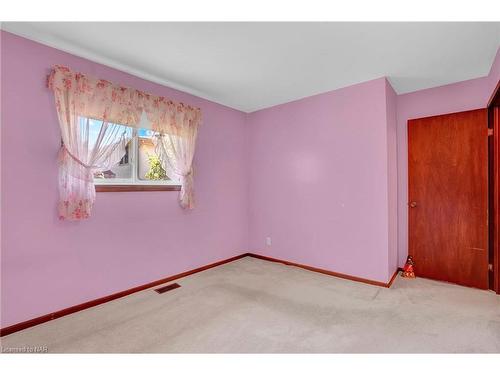 3290 Fairway Road, Niagara Falls, ON - Indoor Photo Showing Other Room