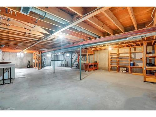 3290 Fairway Road, Niagara Falls, ON - Indoor Photo Showing Basement