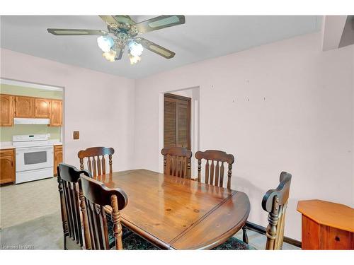 3290 Fairway Road, Niagara Falls, ON - Indoor Photo Showing Dining Room