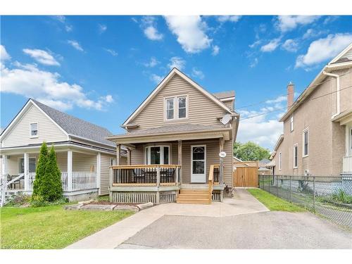 168 Young Street, Welland, ON - Outdoor With Deck Patio Veranda With Facade