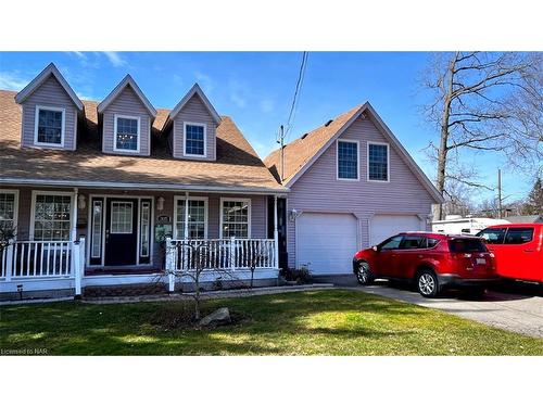 305 Cherrywood Avenue, Crystal Beach, ON - Outdoor With Deck Patio Veranda With Facade