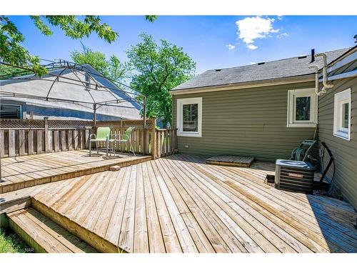 6191 Cadham Street, Niagara Falls, ON - Outdoor With Deck Patio Veranda With Exterior