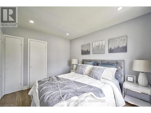 31 Warren Road, St. Catharines, ON - Indoor Photo Showing Bedroom