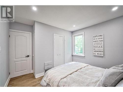 31 Warren Road, St. Catharines, ON - Indoor Photo Showing Bedroom