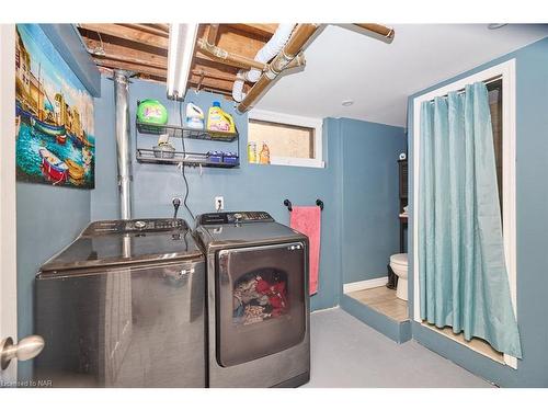 3674 Nigh Road, Ridgeway, ON - Indoor Photo Showing Laundry Room