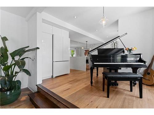 3789 Ninth Street West, Lincoln, ON - Indoor Photo Showing Other Room