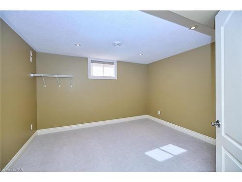 138 Loretta Drive, Niagara-On-The-Lake, ON - Indoor Photo Showing Other Room