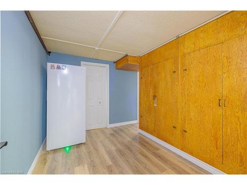 13 Janet Street, Port Colborne, ON - Indoor Photo Showing Other Room