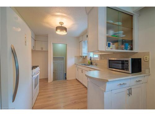 13 Janet Street, Port Colborne, ON - Indoor Photo Showing Kitchen With Double Sink