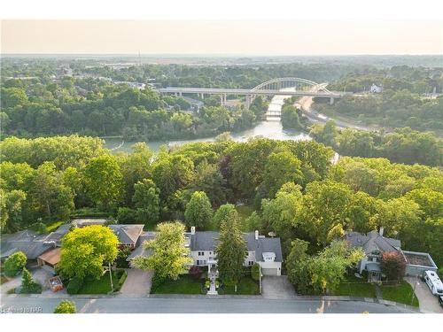 8 Hillcrest Avenue, St. Catharines, ON - Outdoor With View