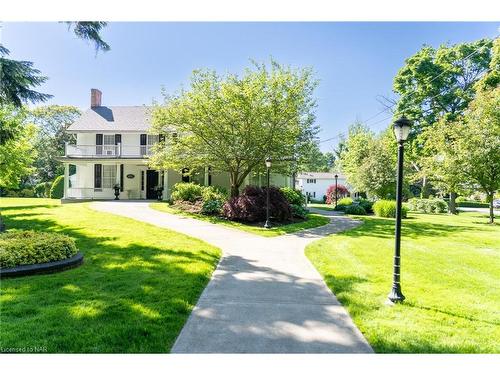 415 Regent Street, Niagara-On-The-Lake, ON - Outdoor With Facade