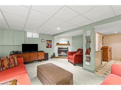 3 Southdale Drive, St. Catharines, ON - Indoor With Fireplace