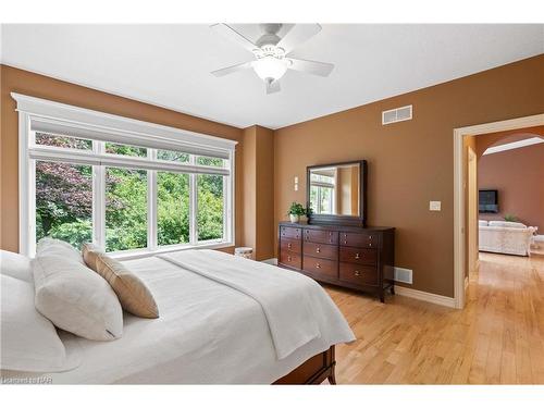 6-31 Sawmill Road, St. Catharines, ON - Indoor Photo Showing Bedroom