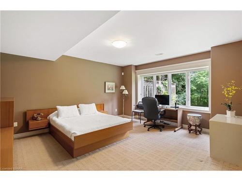6-31 Sawmill Road, St. Catharines, ON - Indoor Photo Showing Bedroom