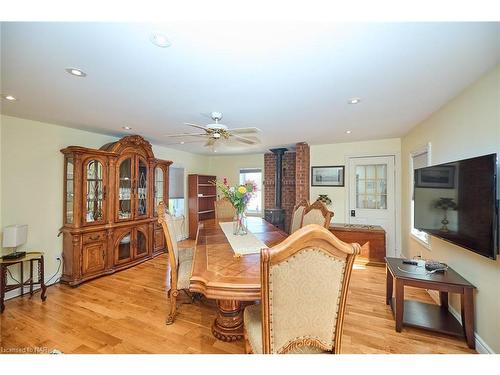 97 Read Road, Niagara-On-The-Lake, ON - Indoor Photo Showing Dining Room