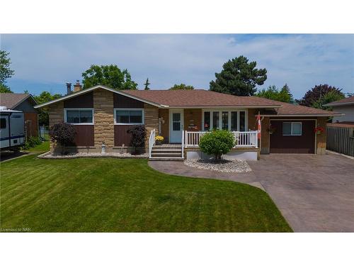 29 Bishops Road, St. Catharines, ON - Outdoor With Deck Patio Veranda With Facade