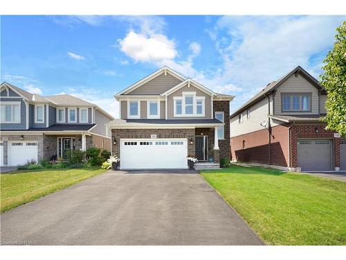 135 Cardinal Crescent, Welland, ON - Outdoor With Facade