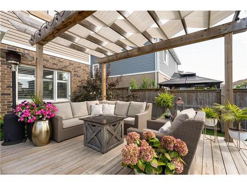 135 Cardinal Crescent, Welland, ON - Outdoor With Deck Patio Veranda With Exterior