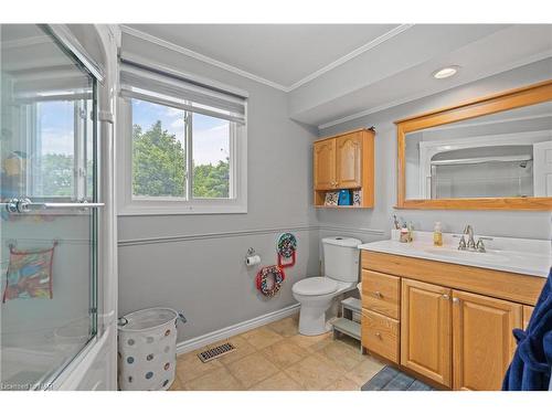 5 Elderwood Drive, St. Catharines, ON - Indoor Photo Showing Bathroom