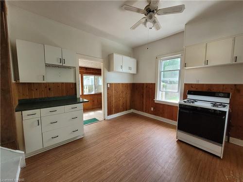 13 Johnston Street, Port Colborne, ON - Indoor Photo Showing Kitchen