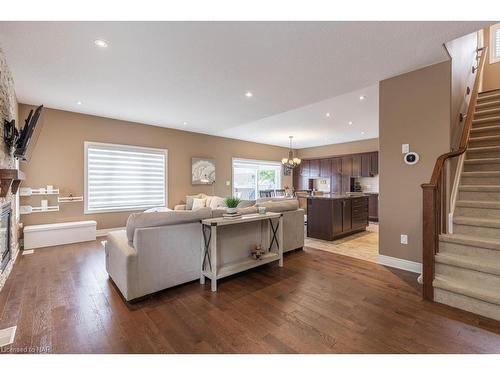 6331 Christopher Crescent, Niagara Falls, ON - Indoor