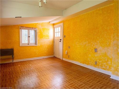 113 Louisa Street, St. Catharines, ON - Indoor Photo Showing Basement