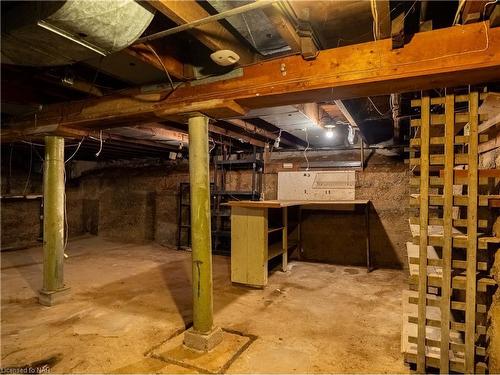 113 Louisa Street, St. Catharines, ON - Indoor Photo Showing Basement