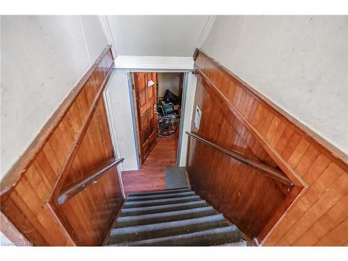 237 Wallace Avenue S, Welland, ON - Indoor Photo Showing Other Room