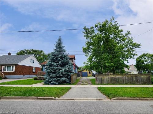 225 Taylor Street, Thorold South, ON - Outdoor