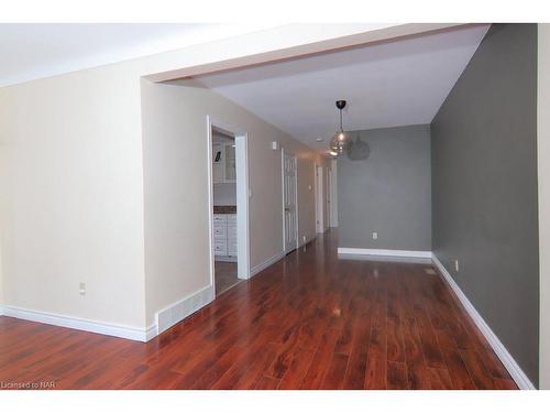63 Louis Avenue, St. Catharines, ON - Indoor Photo Showing Other Room