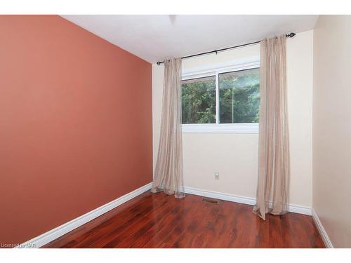 63 Louis Avenue, St. Catharines, ON - Indoor Photo Showing Other Room