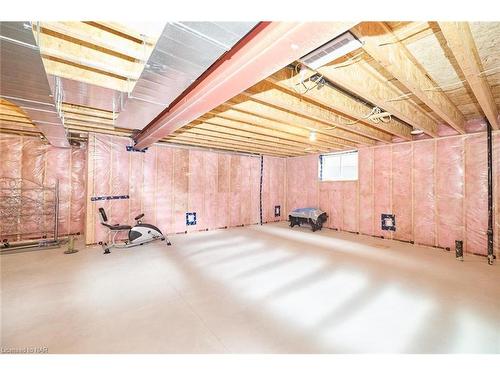 7434 Sherrilee Crescent Crescent, Niagara Falls, ON - Indoor Photo Showing Basement