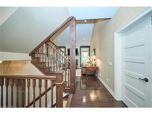 10 Tulip Tree Road, Niagara-On-The-Lake, ON - Indoor Photo Showing Other Room