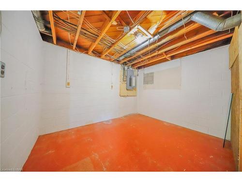 500 Linwell Road, St. Catharines, ON - Indoor Photo Showing Basement