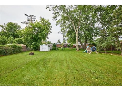 27 Walts Street, Welland, ON - Outdoor With Backyard