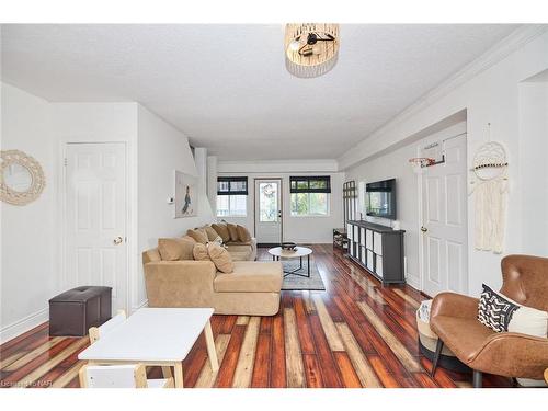 49 St George Street, Welland, ON - Indoor Photo Showing Kitchen With Double Sink