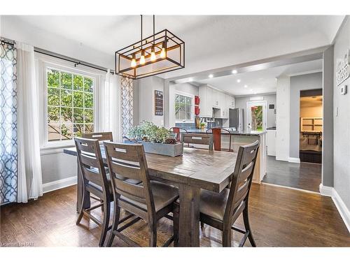 330 Aqueduct Street, Welland, ON - Indoor Photo Showing Dining Room