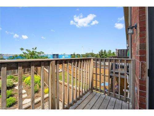 69 Edenrock Drive, Stoney Creek, ON - Outdoor With Deck Patio Veranda