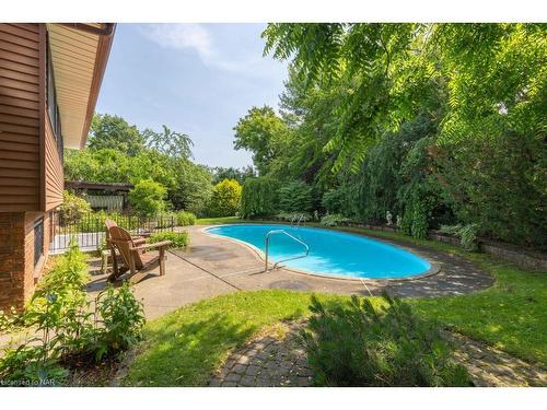 19 Via Dell Monte, St. Catharines, ON - Outdoor With In Ground Pool With Backyard