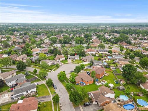 10 Acadia Court, Welland, ON - Outdoor With View