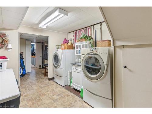 35 Homewood Avenue, Port Colborne, ON - Indoor Photo Showing Laundry Room