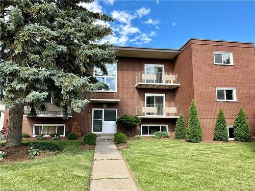 9-286 Vine Street, St. Catharines, ON - Outdoor With Balcony