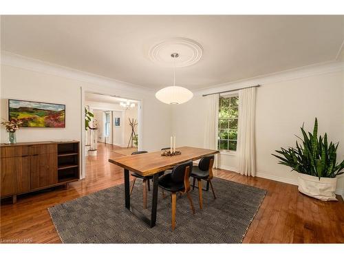 1170 Centre Street, Fenwick, ON - Indoor Photo Showing Dining Room