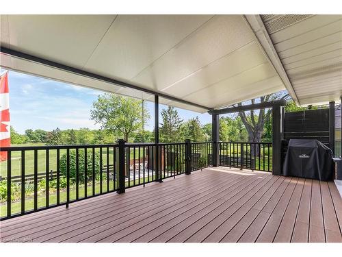 111 Riverdale Drive, St. Catharines, ON - Outdoor With Deck Patio Veranda With Exterior