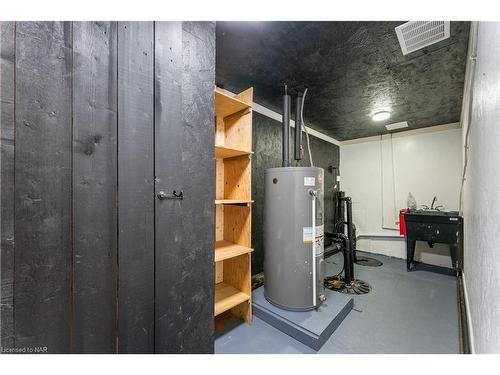 111 Riverdale Drive, St. Catharines, ON - Indoor Photo Showing Basement