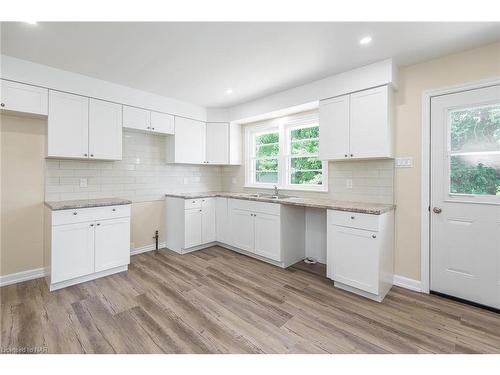 169 Scholfield Avenue, Port Colborne, ON - Indoor Photo Showing Kitchen With Double Sink