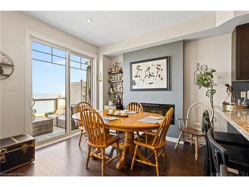 56 Waterview Lane, Grimsby, ON - Indoor Photo Showing Dining Room