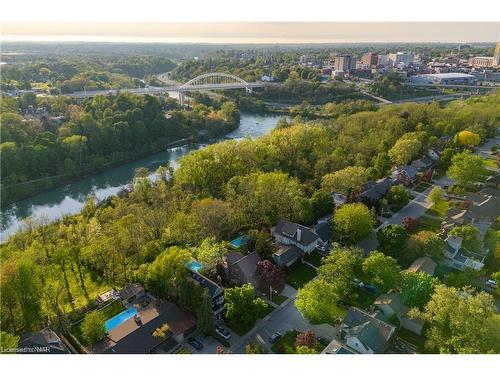 38 Hillcrest Avenue, St. Catharines, ON - Outdoor With View